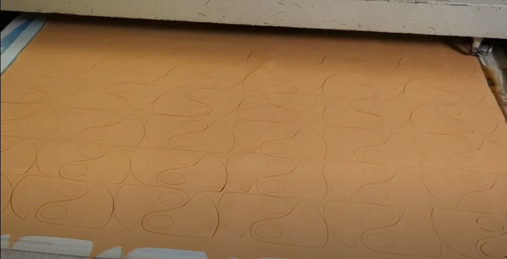 Тканевые маски на лазерном станке